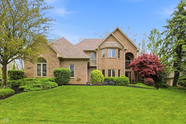 4302 W Woodbridge Lane, New Palestine, IN 46163