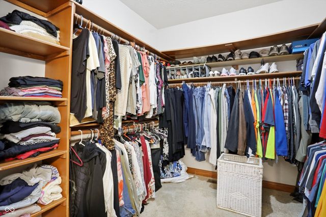 4302 W Woodbridge Lane, New Palestine, IN 46163