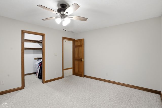 4302 W Woodbridge Lane, New Palestine, IN 46163