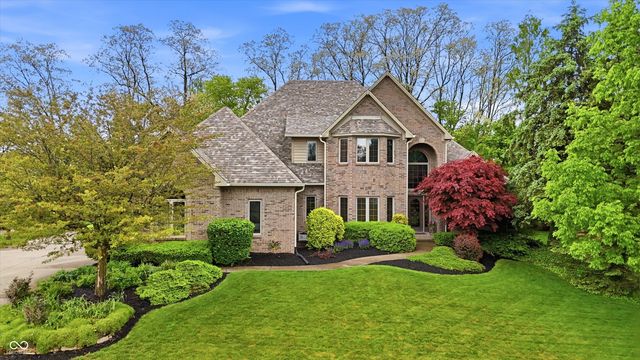 4302 W Woodbridge Lane, New Palestine, IN 46163