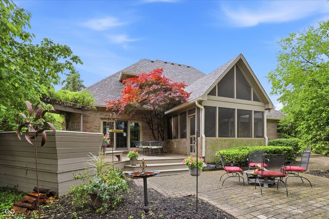 4302 W Woodbridge Lane, New Palestine, IN 46163