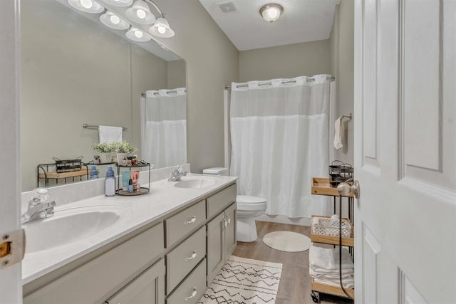 315 MURRELL ST, Oakland, TN 38060
