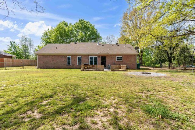 315 MURRELL ST, Oakland, TN 38060