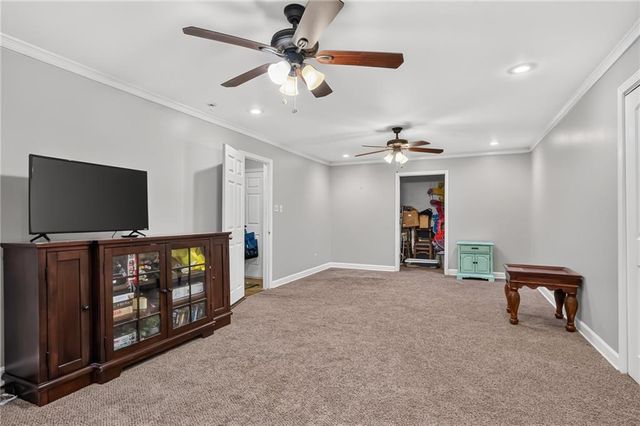1152 Arborhill Drive, Woodstock, GA 30189
