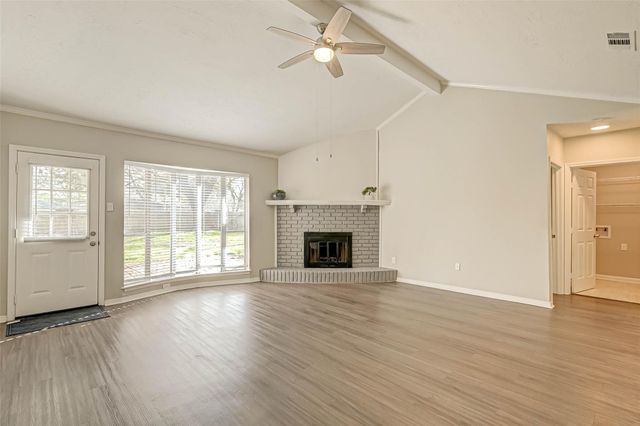 910 Redway Lane, Houston, TX 77062