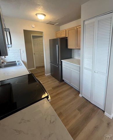 1617 W 16th St, Pueblo, CO 81003