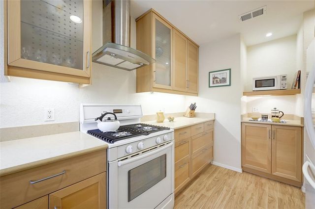 8507 Selway DR, Austin, TX 78736