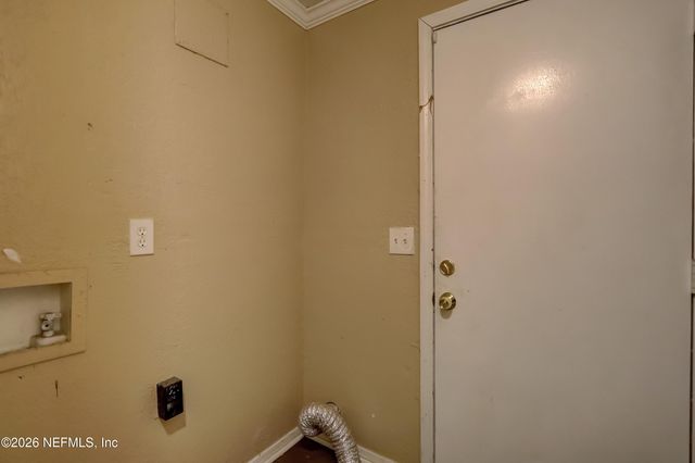 3126 CAPPER Road, Jacksonville, FL 32218