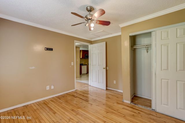 3126 CAPPER Road, Jacksonville, FL 32218