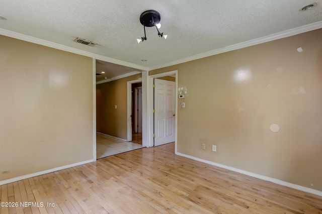 3126 CAPPER Road, Jacksonville, FL 32218