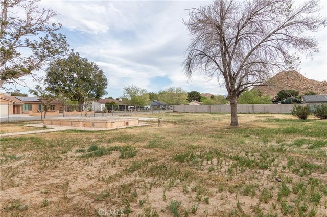 17244 Schollview, Palmdale, CA 93591