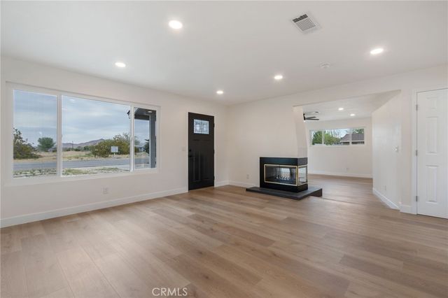 17244 Schollview, Palmdale, CA 93591