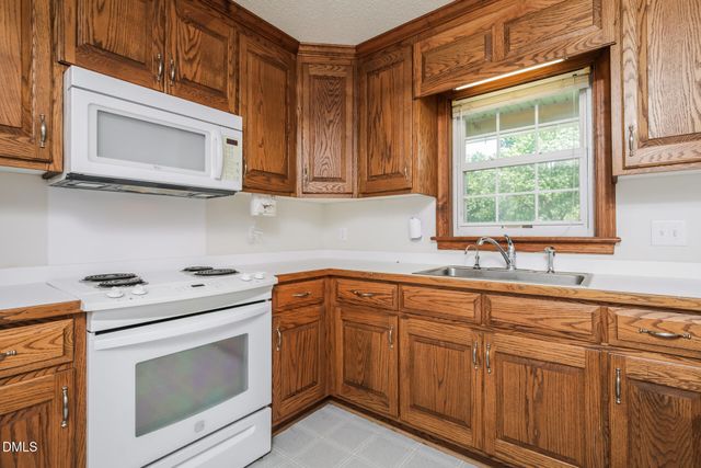 1732 Bobwhite Lane, Rocky Mount, NC 27804