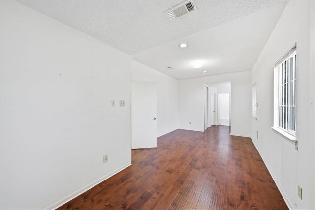 13334 Wells River Drive, Houston, TX 77041