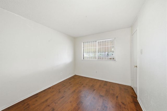 13334 Wells River Drive, Houston, TX 77041
