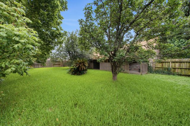 13334 Wells River Drive, Houston, TX 77041