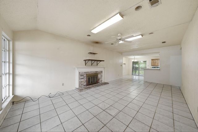 13334 Wells River Drive, Houston, TX 77041