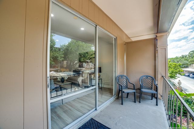 7711 Broadway Apt 11B, San Antonio, TX 78209