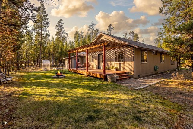 17405 Killdeer Drive, Bend, OR 97707