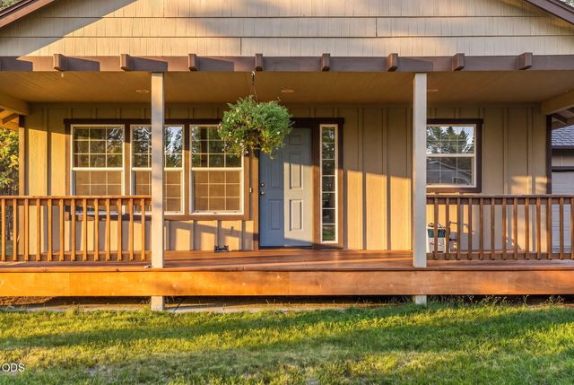 17405 Killdeer Drive, Bend, OR 97707