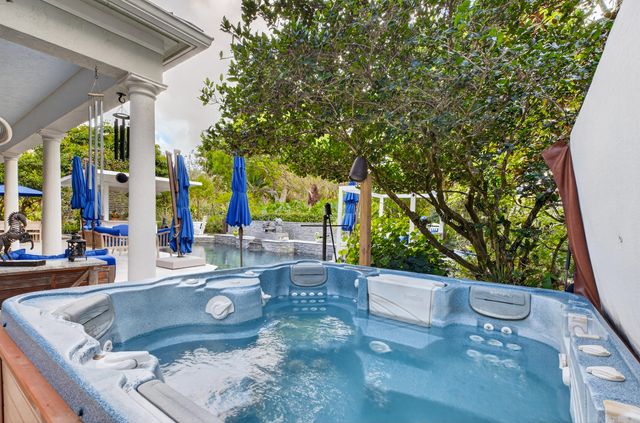 14921 Horseshoe Trace, Wellington, FL 33414