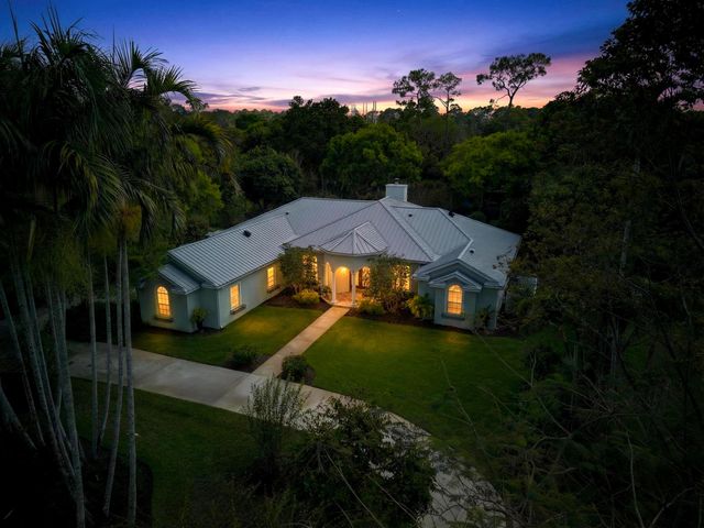 14921 Horseshoe Trace, Wellington, FL 33414