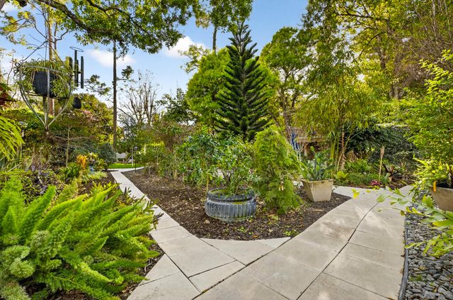 14921 Horseshoe Trace, Wellington, FL 33414