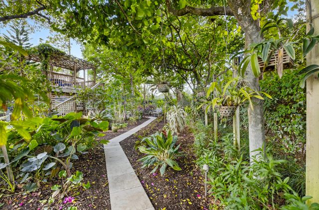 14921 Horseshoe Trace, Wellington, FL 33414