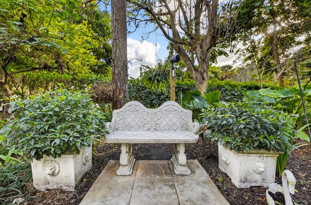 14921 Horseshoe Trace, Wellington, FL 33414