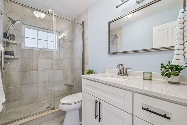 8025 ISLAND DRIVE, Port Richey, FL 34668