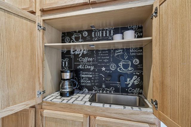 8025 ISLAND DRIVE, Port Richey, FL 34668