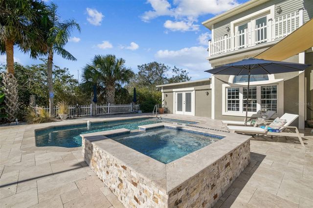 8025 ISLAND DRIVE, Port Richey, FL 34668