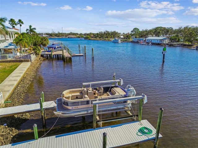 8025 ISLAND DRIVE, Port Richey, FL 34668