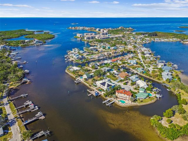 8025 ISLAND DRIVE, Port Richey, FL 34668