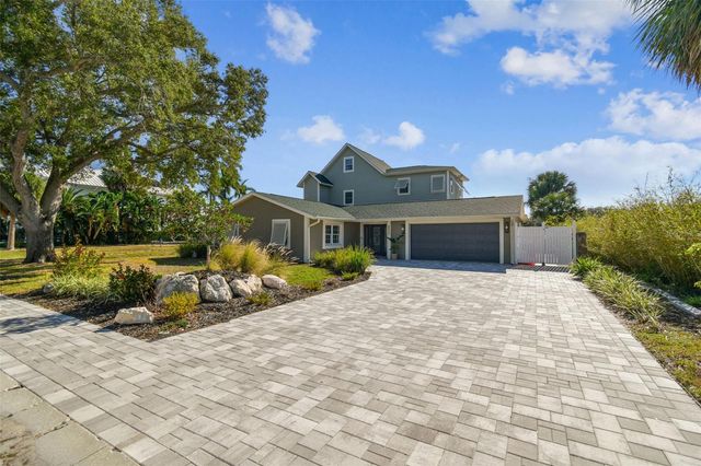 8025 ISLAND DRIVE, Port Richey, FL 34668