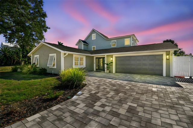 8025 ISLAND DRIVE, Port Richey, FL 34668