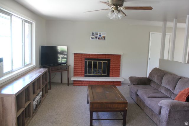 346 N 800 E, Springville, UT 84663