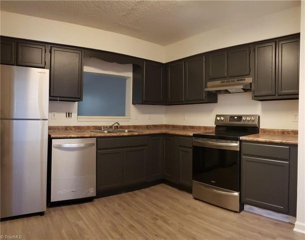 4385 Baylor Street, Greensboro, NC 27455
