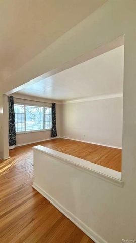 11847 Farnum Avenue, Warren, MI 48093