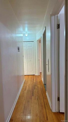 11847 Farnum Avenue, Warren, MI 48093