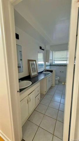 11847 Farnum Avenue, Warren, MI 48093