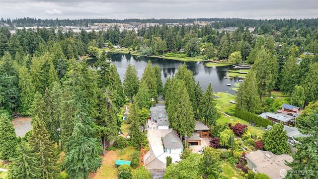 2171 N 122nd Place, Seattle, WA 98133