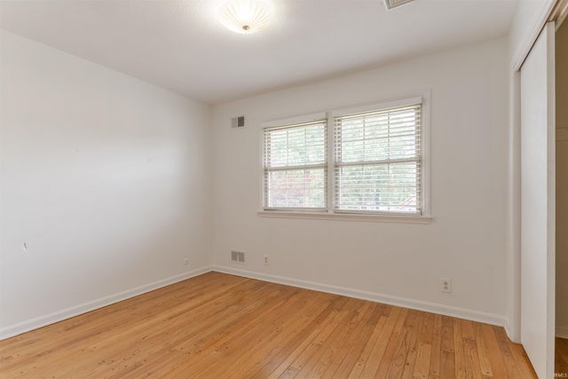 208 Camden Court, Evansville, IN 47715