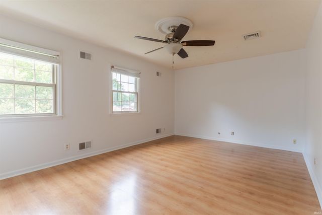208 Camden Court, Evansville, IN 47715