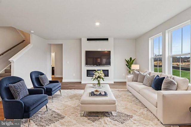 11808 WALES DR, Fredericksburg, VA 22407