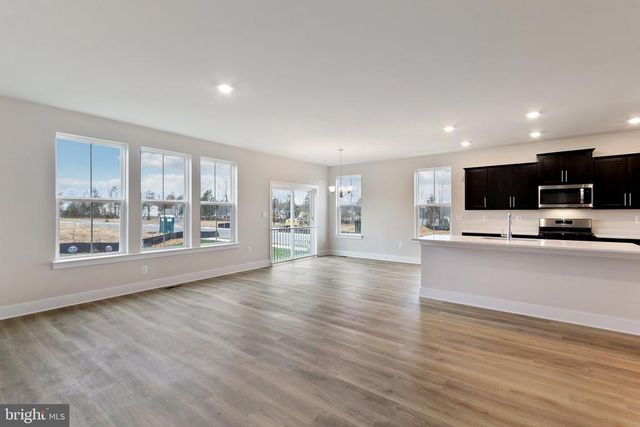 11808 WALES DR, Fredericksburg, VA 22407