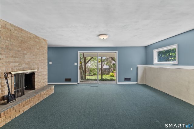 170 Clifton Avenue, West Hartford, CT 06107