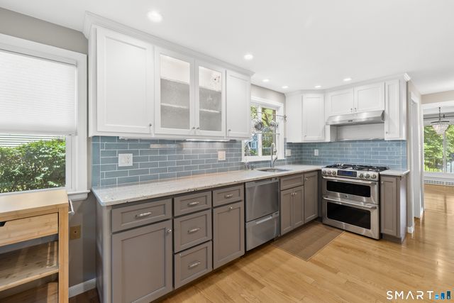 170 Clifton Avenue, West Hartford, CT 06107