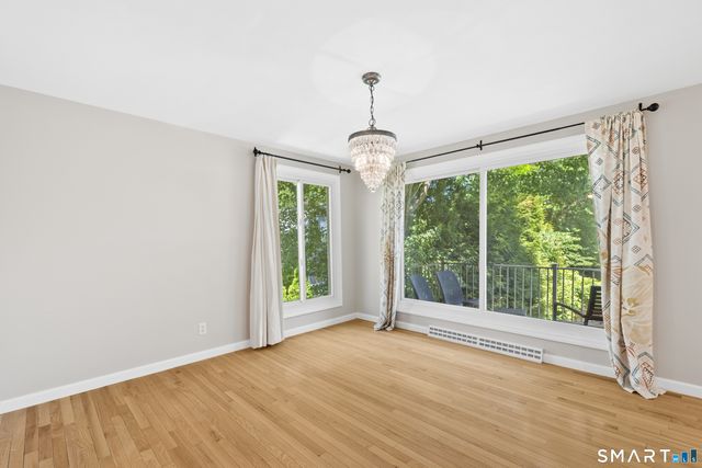 170 Clifton Avenue, West Hartford, CT 06107