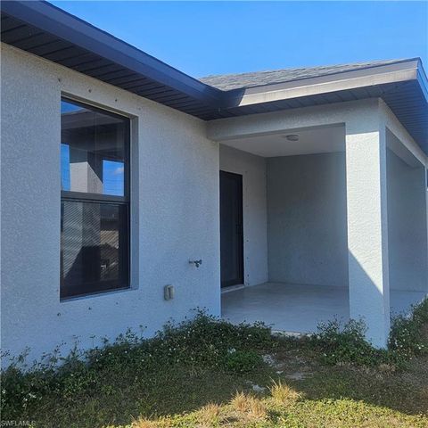 131 Gilbert AVE S, Lehigh Acres, FL 33973